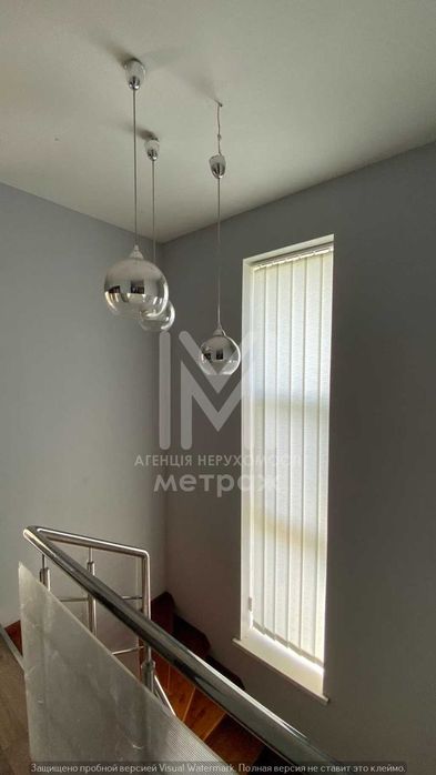 Продам ШИКАРНЫЙ ДОМ на два входа. Метро Студенческая. 625 м-рн.