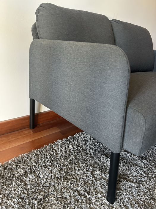 Sofá GLOSTAD do IKEA como NOVO