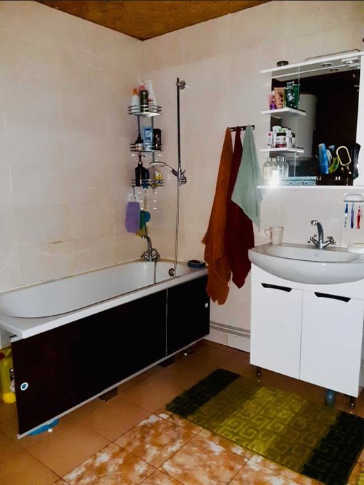 Продаж будинку район Шкільний, АГО, дялянка 6,5 соток