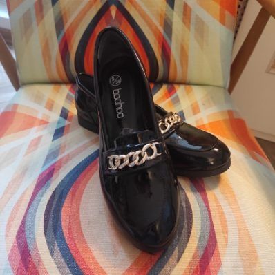 Buty lakierowane czarne mokasyny damskie rozmiar 38