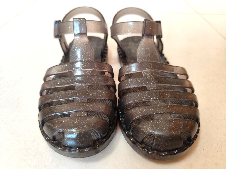 Barbie Aqua Shoes marca Grandene (T. 33)