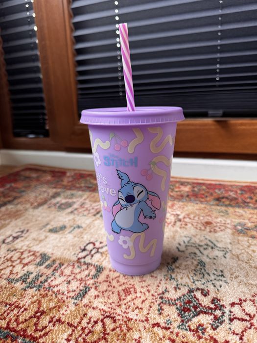 Kubek plastikowy dla dziecka