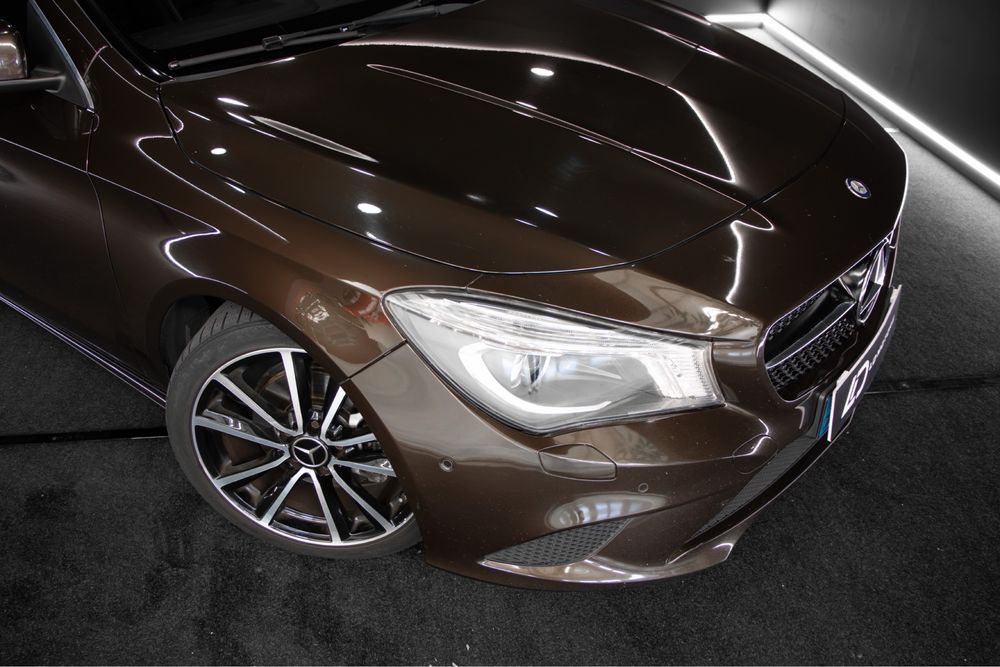 Mercedes CLA 180 D Ano 2016 ( Versao Pack Night ) foto 2