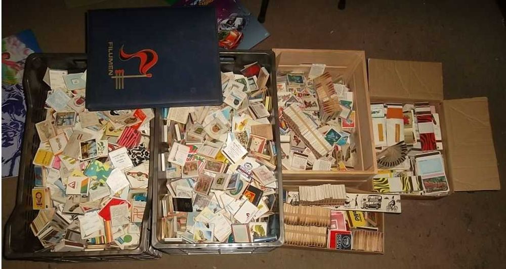 Mais de 3000 Carteiras de Fósforos antigas (colecções completas)