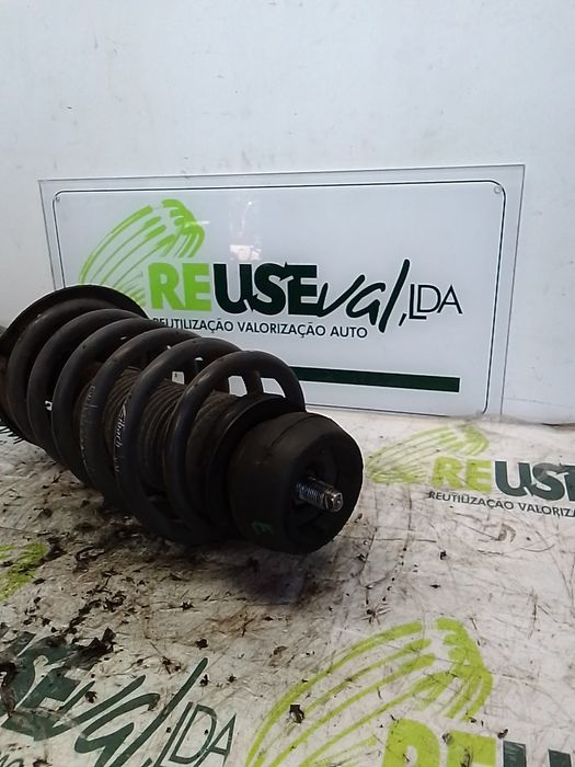 Suspensão frente esquerda VOLKSWAGEN Golf IV (1J1)