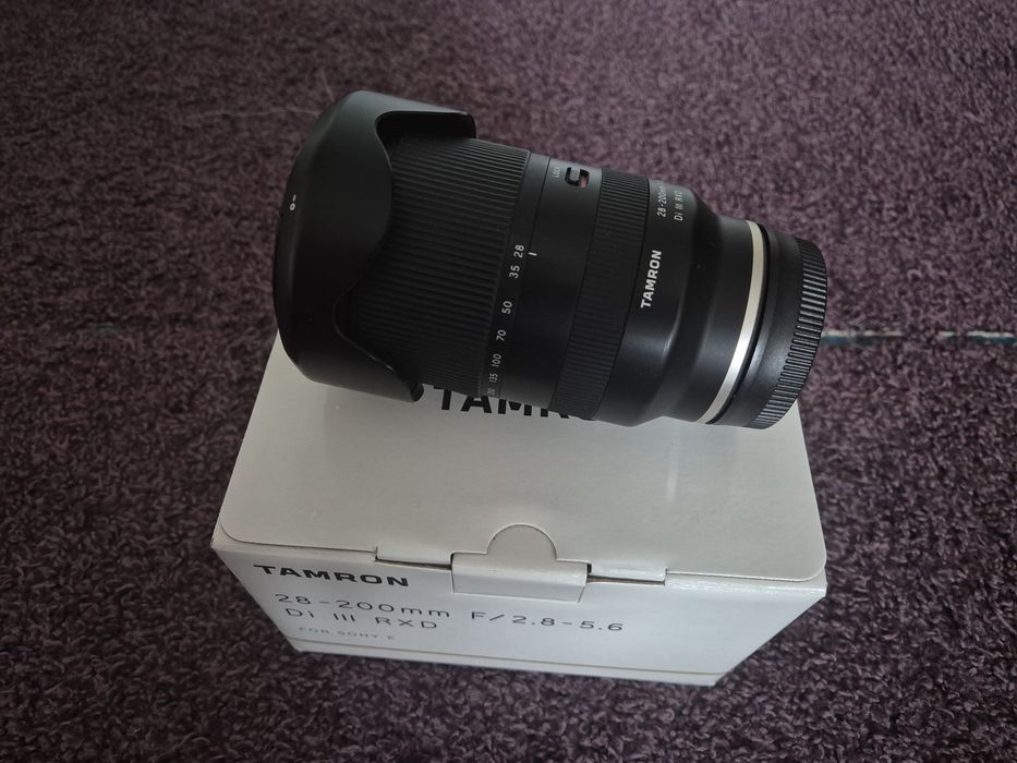Tamron 28-200 mm F/2.8-5.6 Di III RXD for Sony E