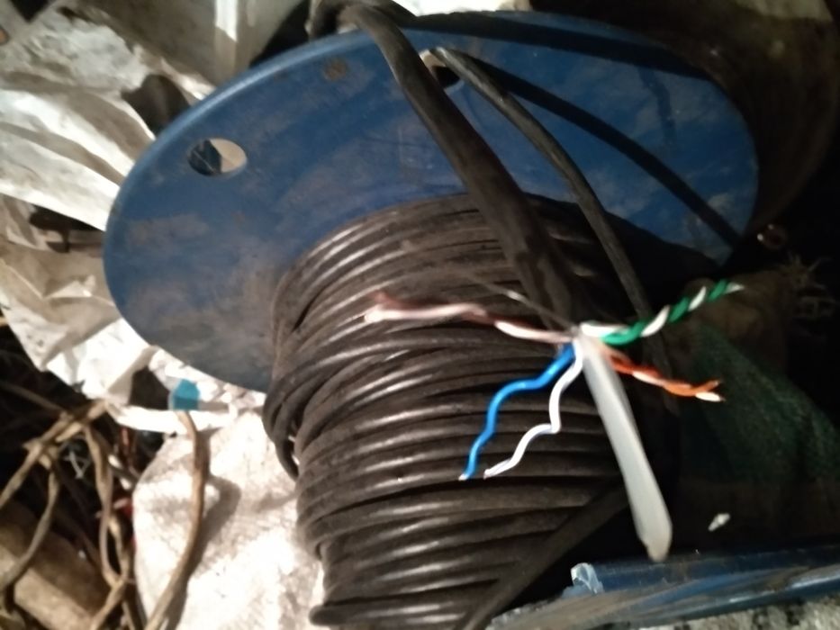 Кабель 8 жильный