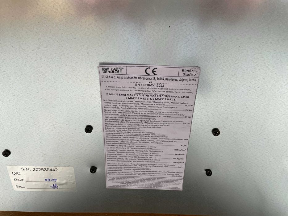 Piec piecyk kominek koza z płaszczem wodnym kocioł BLIST B MAX E 26kW