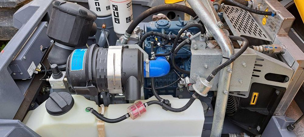 Kompresor sprężarka ATLAS COPCO XAS 48 2022r. zarejestrowany OC