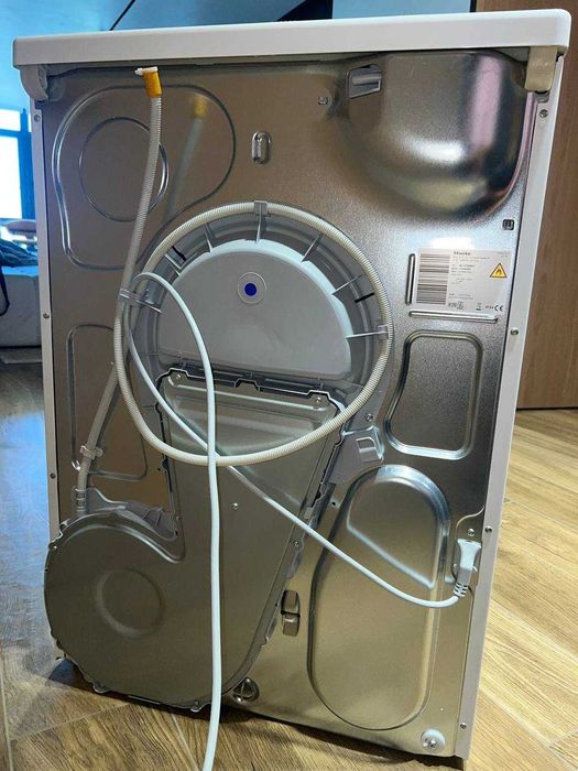 сушильна машина miele TCA230WP