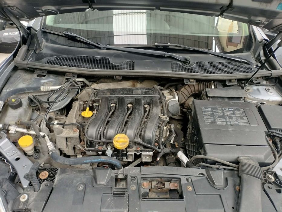 Renault  Megane 1.6B, zadbana