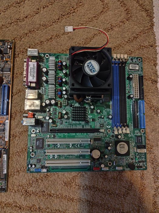 Motherboards ASUS e HP