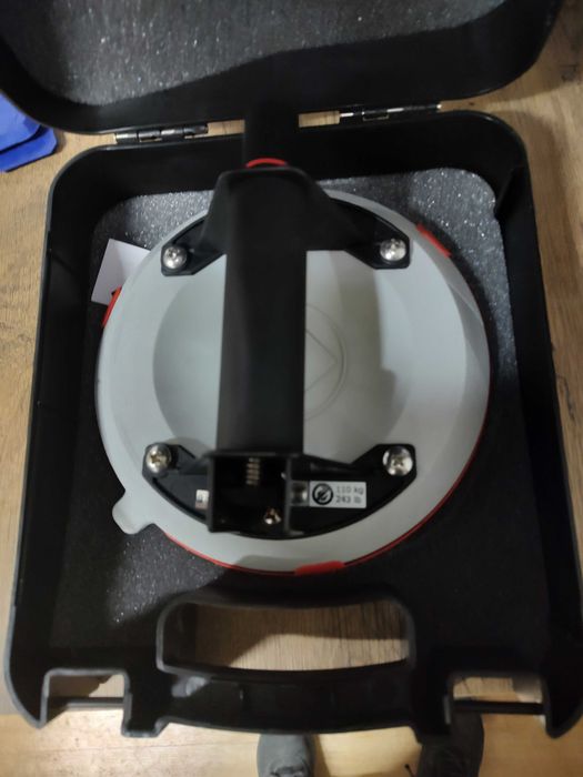 Przyssawka z pompką Rubi