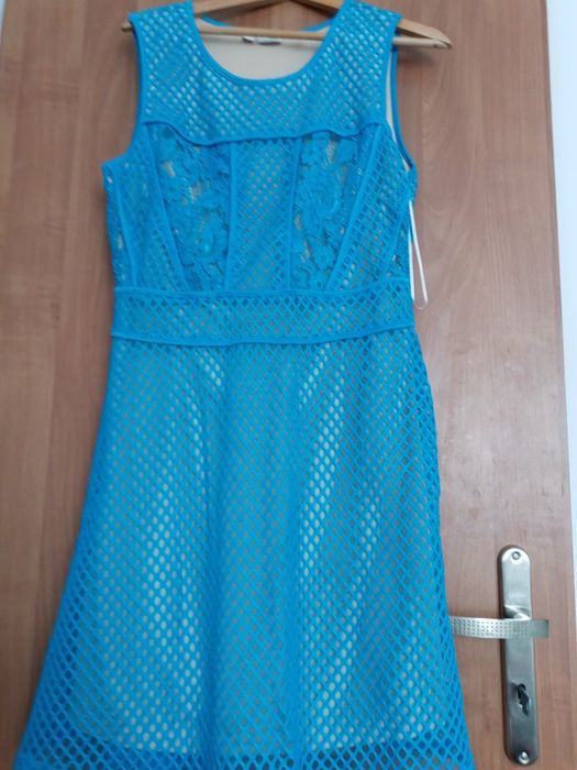 Nowa letnia sukienka koronkowa