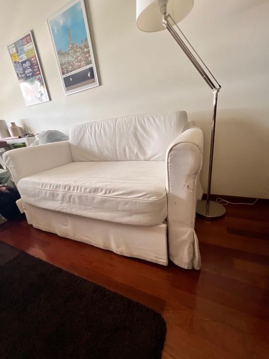 Sofá-cama em tecido IKEA