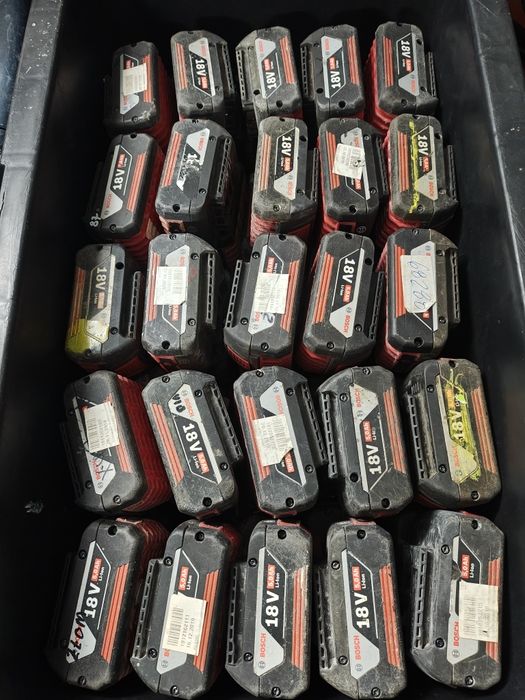5 szt. Baterie - obudowy z BMS  BOSCH Professional oryginał,