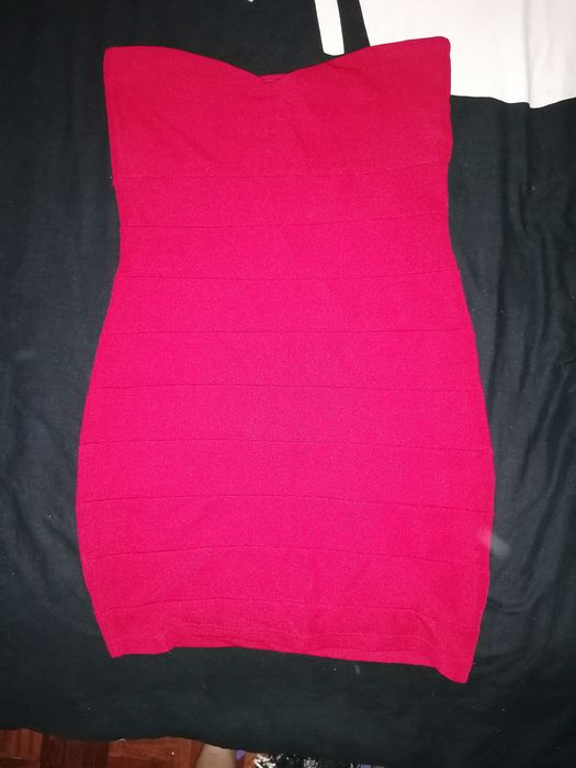 Vestido vermelho caicai