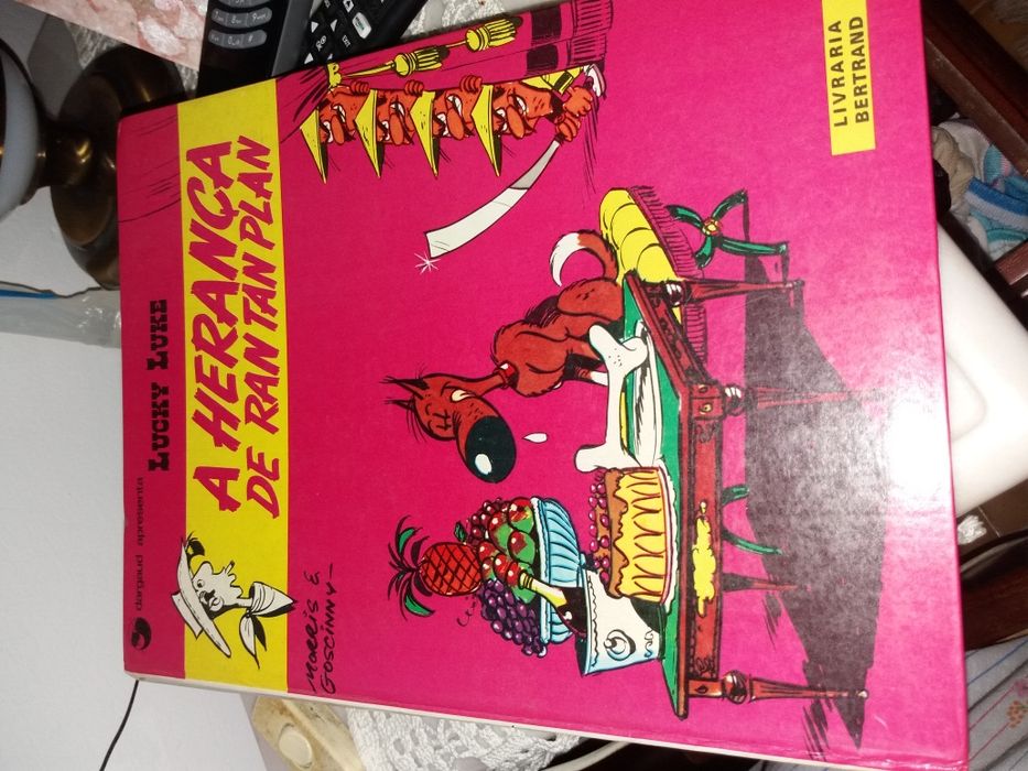 Livros antigos asterix e lucky Luke