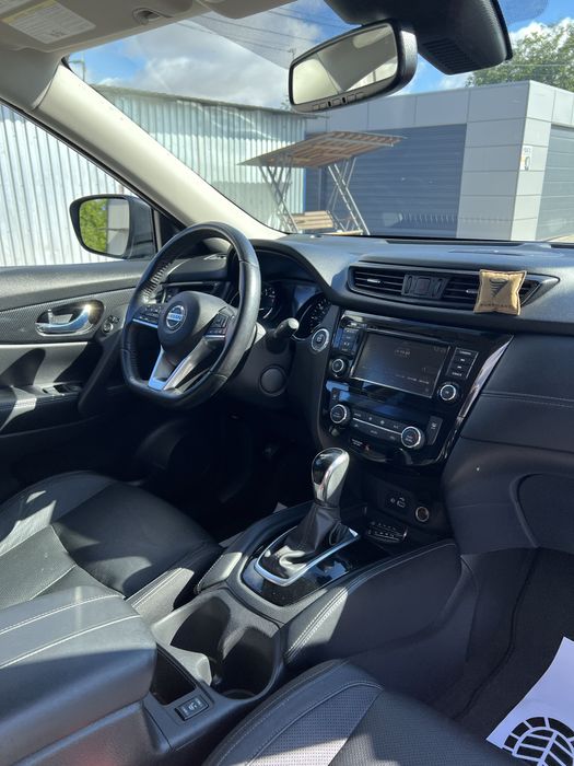 Nissan Rogue SL 2017 рік