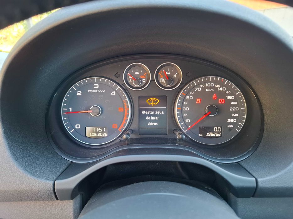 Audi A3 1.6 TDI S-LINE Apenas 155 Mil kms Nacional de 2011 KIT AIRBAGS INCLUIDO