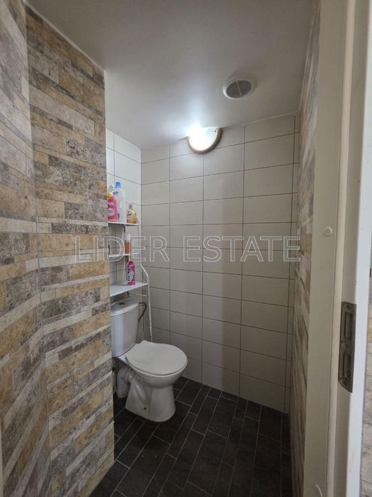 Продаж будинку 5 кімн в Ужгороді, 390 м², 8.5 сот.
