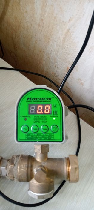 Реле тиску DPS-15A.