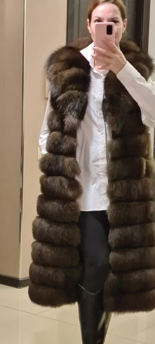 Шикарна хутряна жилетка, під соболя