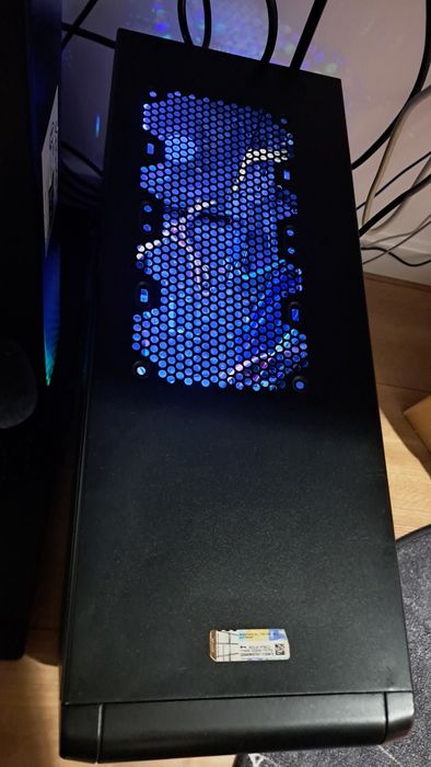 Komputer stacjonarny i5, 16GB, 750Ti, ssd, hdd