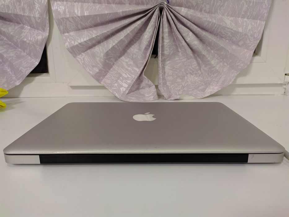 Macbook pro 13"!