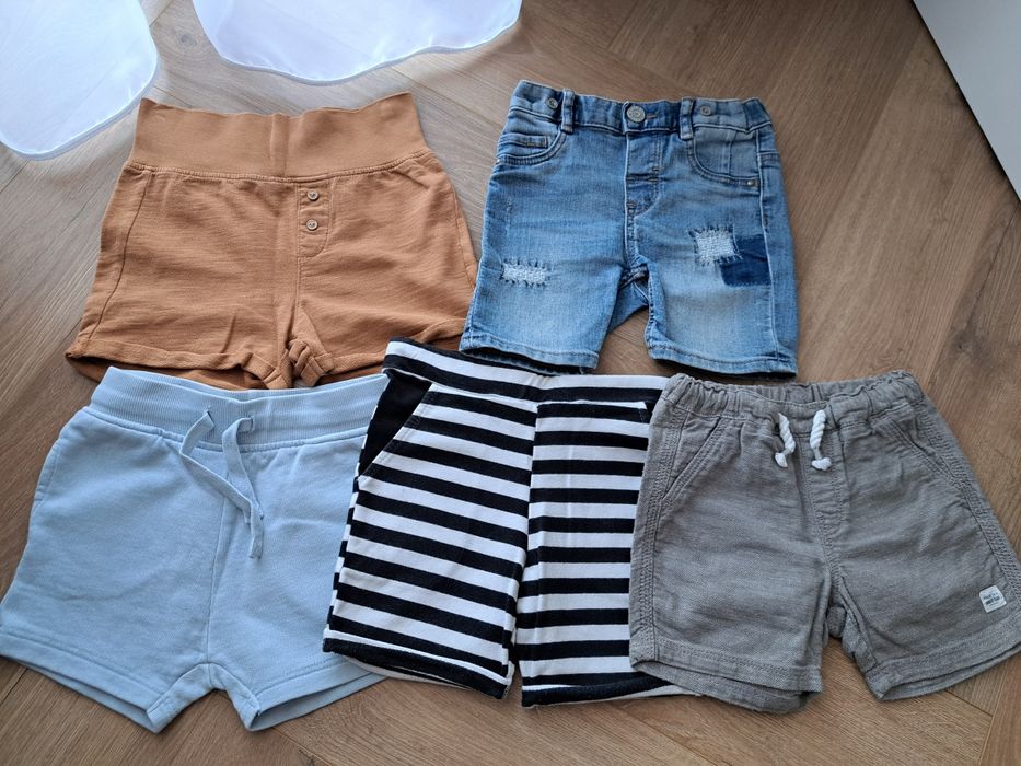 Zestaw krótkich spodenek 80-86