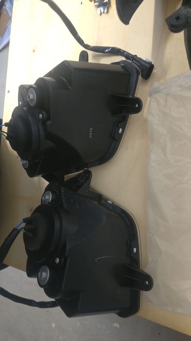 CAN-AM Outlander lampy przednie