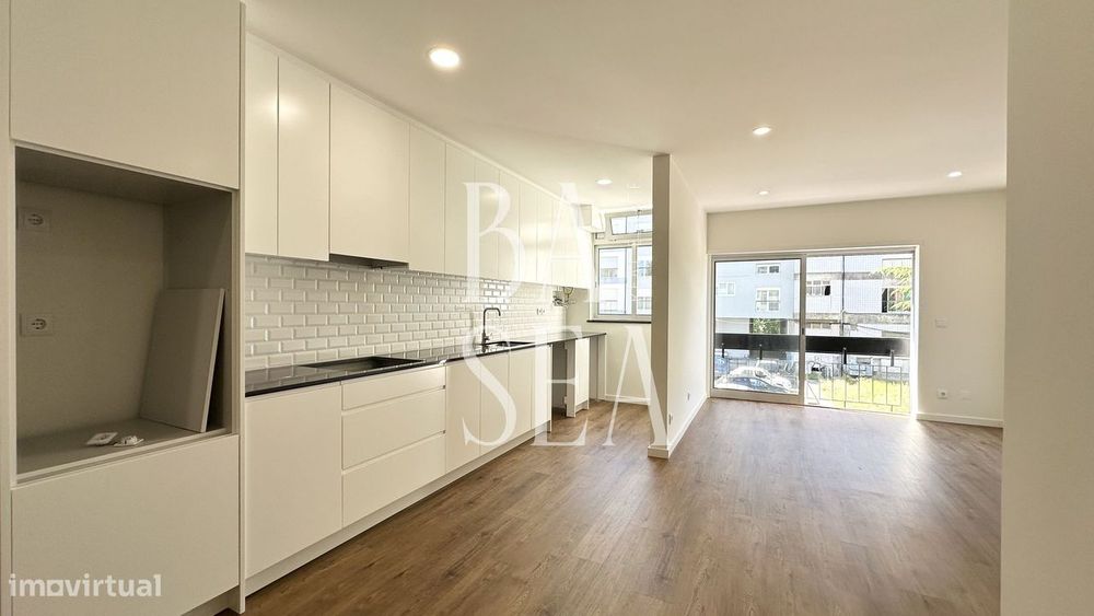 Refurbished T3 Apartment in Maximinos, Braga
