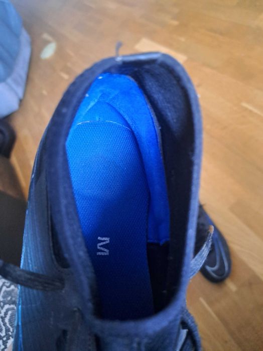 Korki NIKE ze skarpetą rozmiar 42