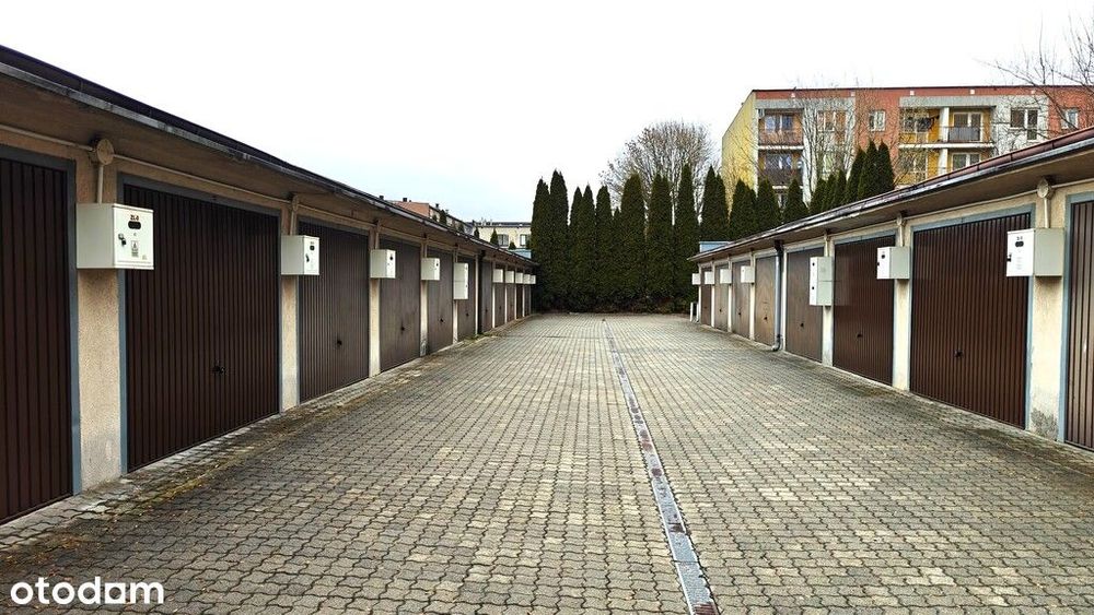 Garaż murowany przy Langiewicza
