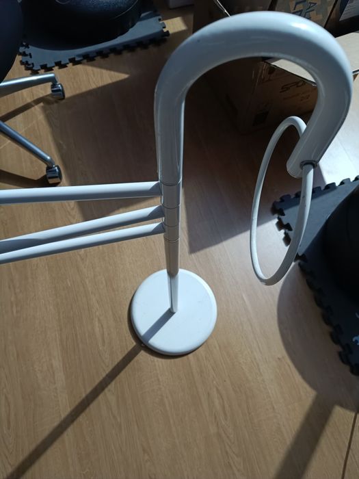 Toalheiro usado, muito estimado