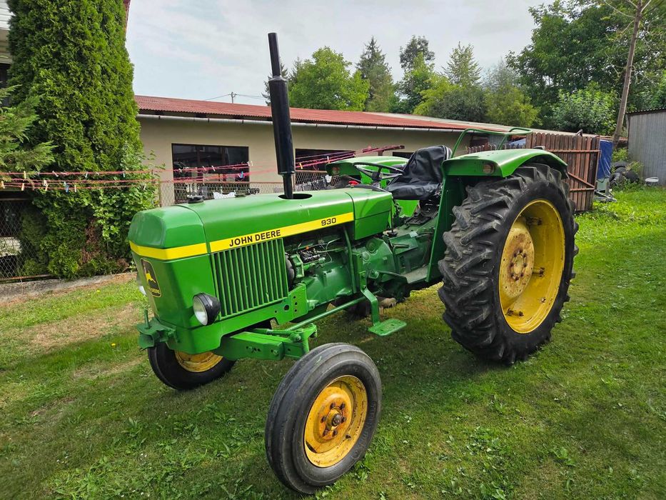 Traktor John Deere 930
