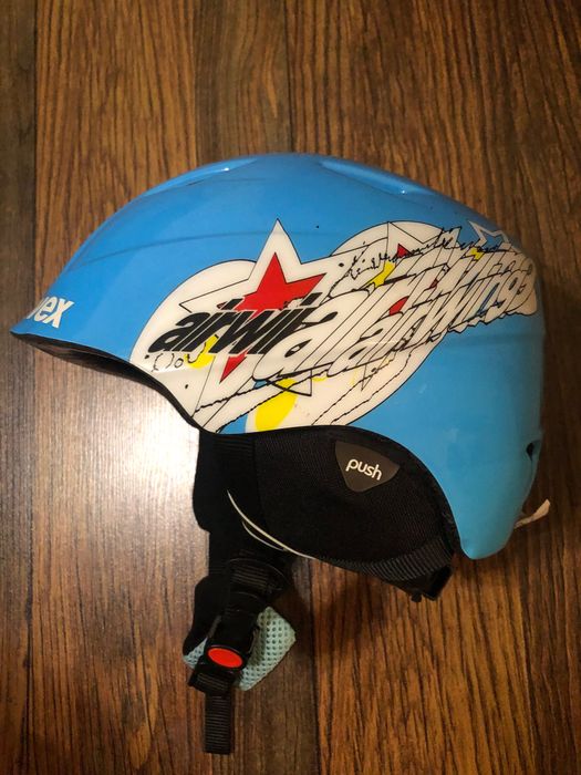 Дитячій шолом Uvex , лижі, сноуборд