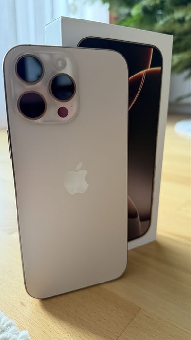 iPhone 16 Pro Max 256GB Pustynny Tytan , stan idealny, Gwarancja