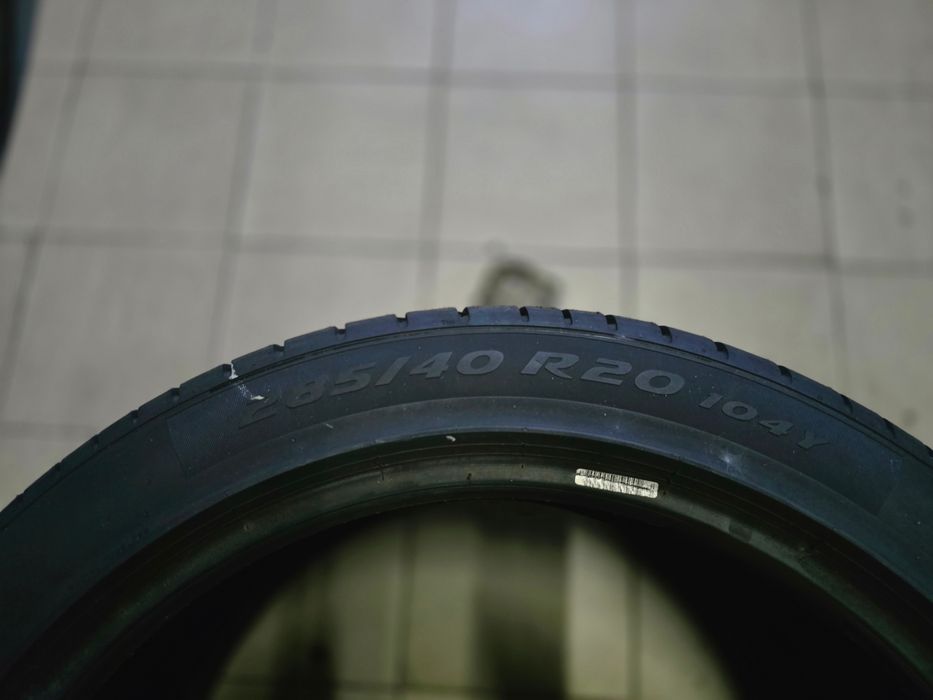Pneus 285/40 R20