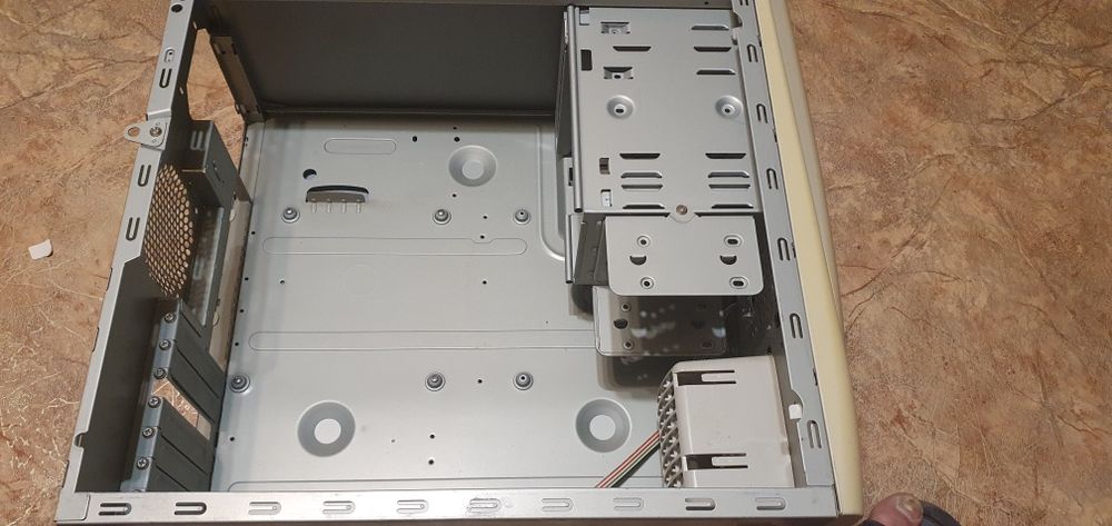 Продам корпус для пк.