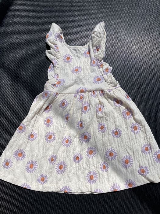 Одяг на дівчинку zara
