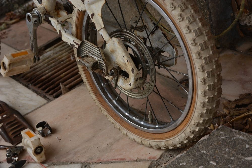 Bicicleta B M X antiga MAPUBENI