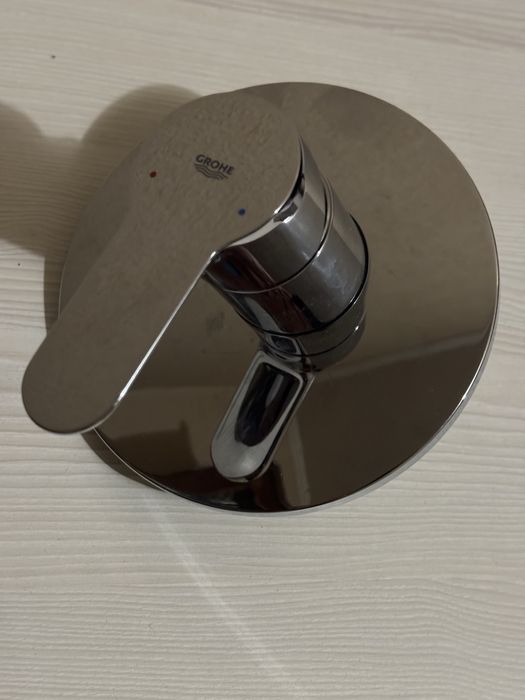 Змішувач для душу Grohe новий