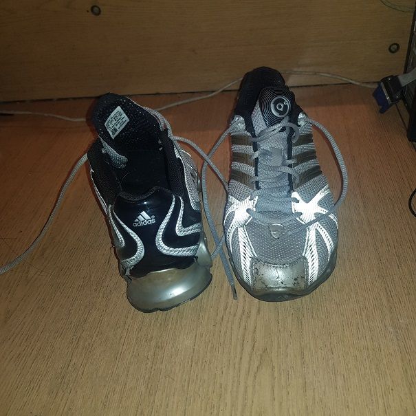 Buty Adidas R41 SNEAKERS