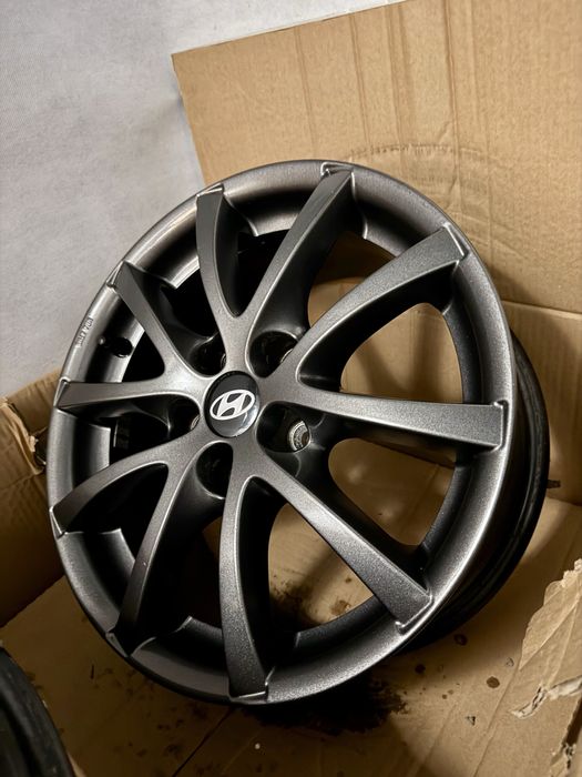 Alufelgi 5x114.3 16” Hyundai i20  i30 i40 ix20 ix35 Xg Venue H100 kona