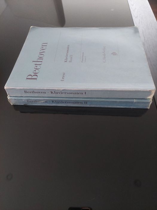 Beethoven Piano Sonatas - 2 volumes