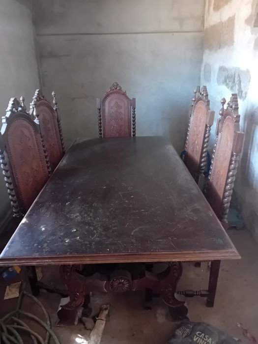 Mesa d jantar com 6 cadeiras