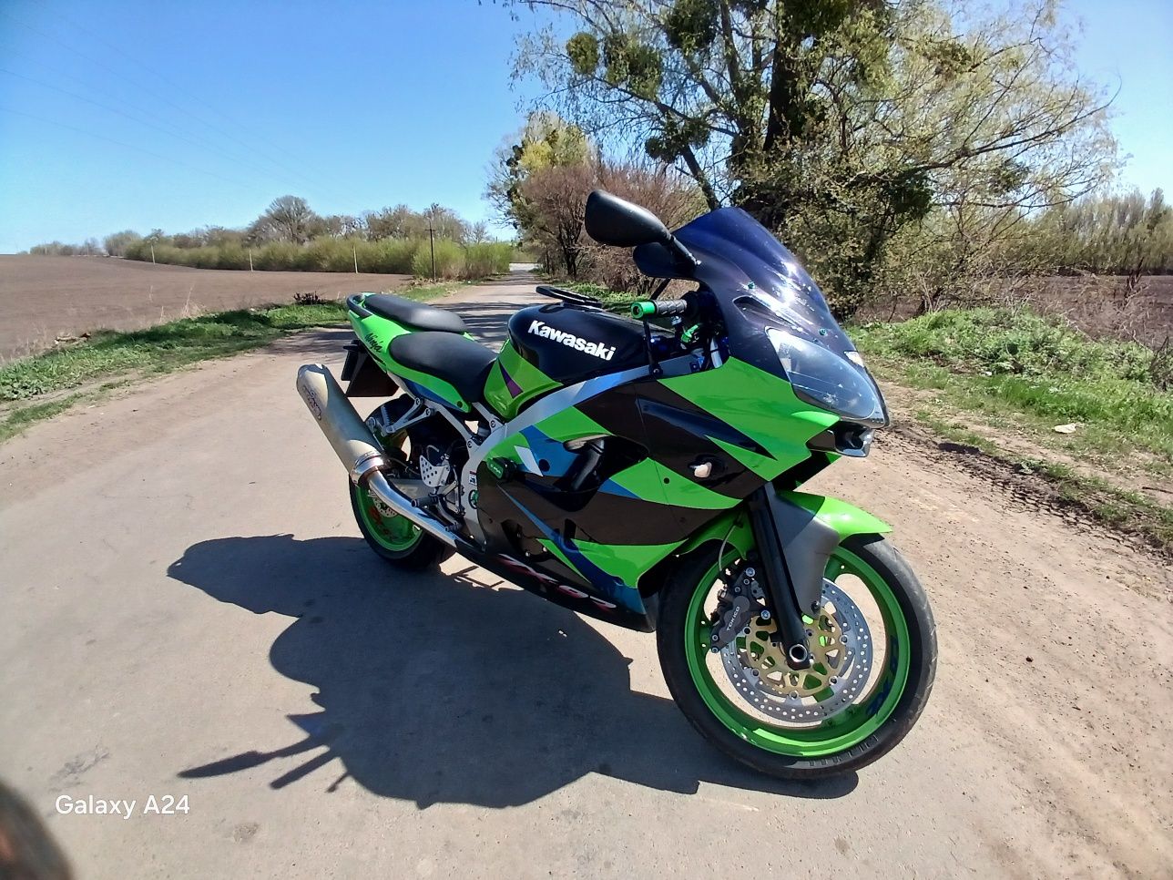 Kawasaki Ninja ZX-9R: 4 850 $ - Мотоцикли Сміла на Olx