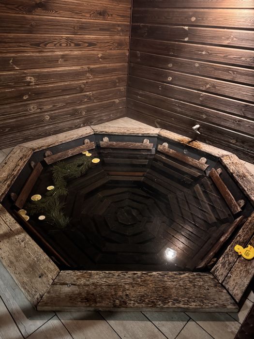 Здається котедж. Подобово, оренда.