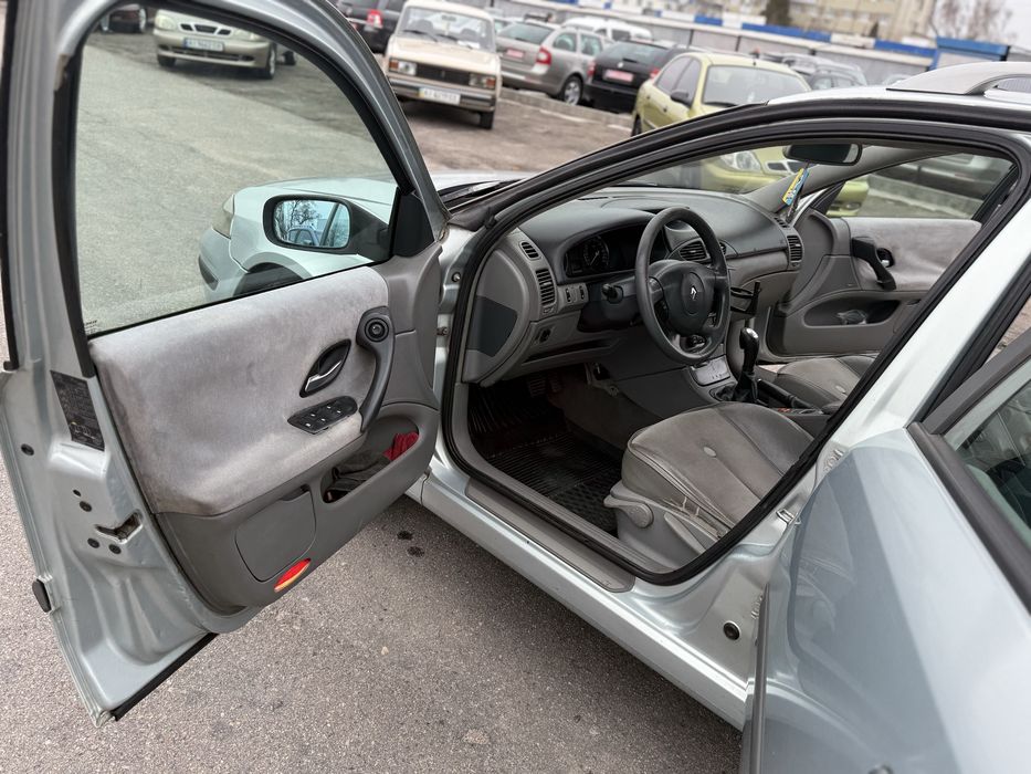 Renault Laguna 1.8 газ/бензин